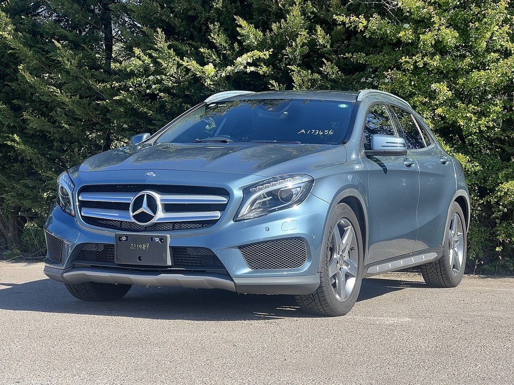 Mercedes-Benz GLA Class Gla 180 Amg Line Premium #3