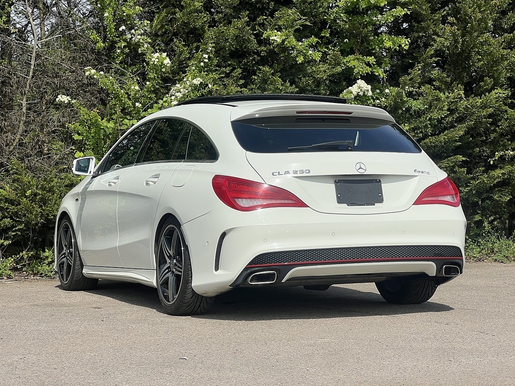 Mercedes-Benz CLA Class Cla250 Amg Sport 4Matic  #6