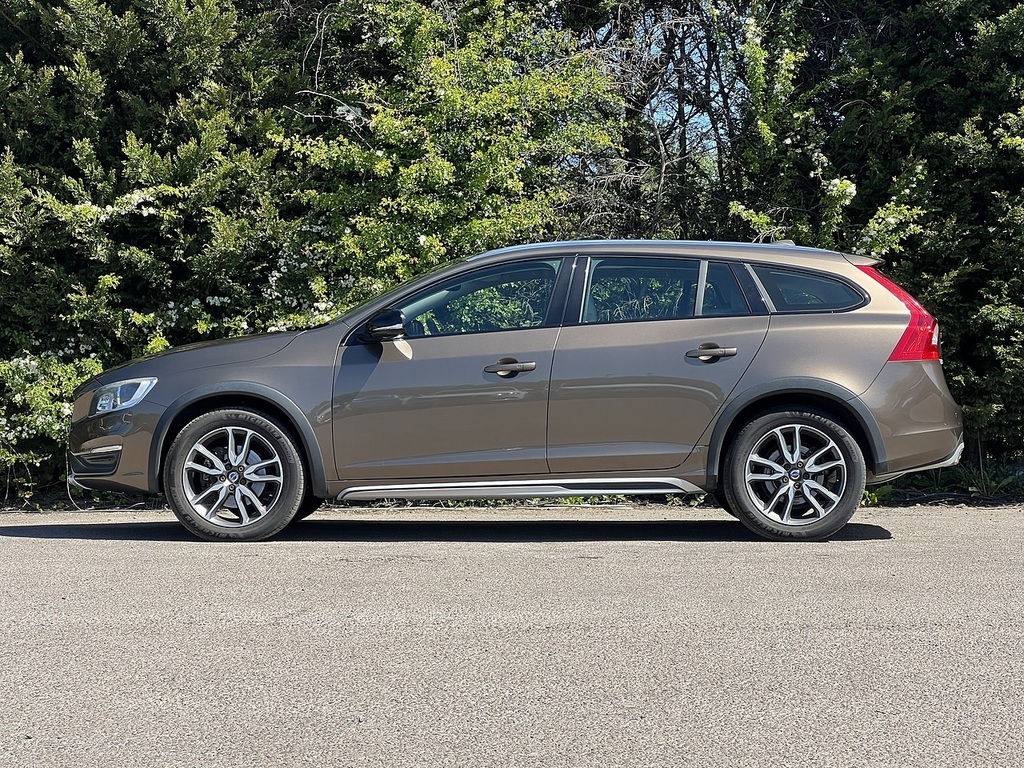 Volvo V60 Cross Country T5 Cross Country Se GK16MUY #5