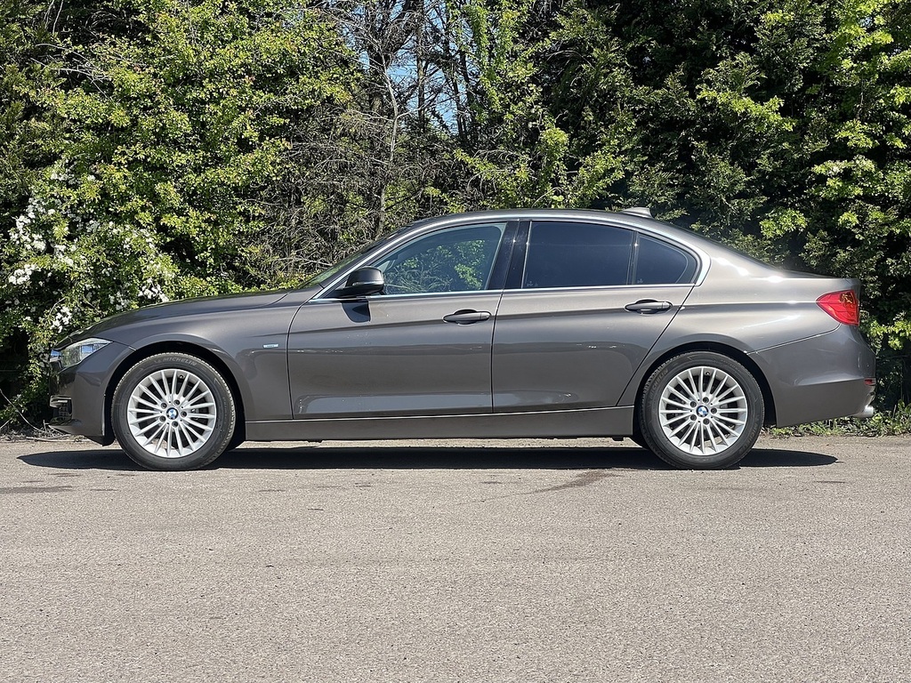 BMW 3 Series 320D Luxury #5