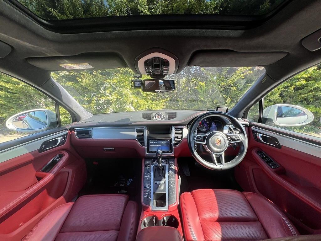 Porsche Macan Turbo Pdk #2