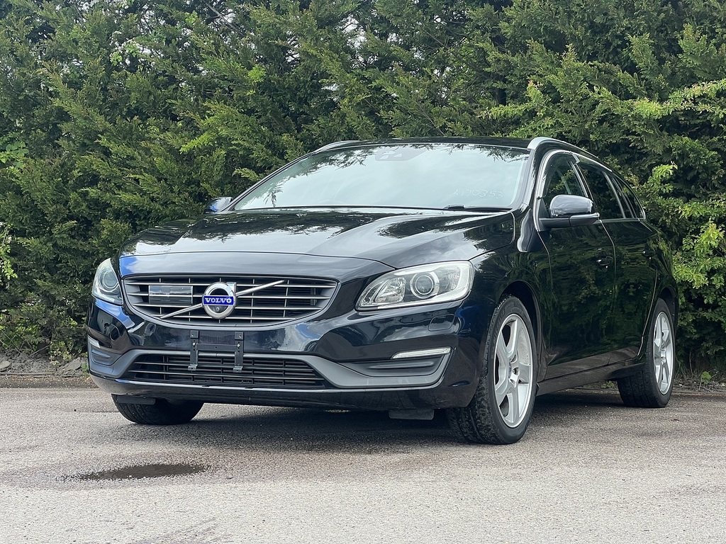 Volvo V60 T4 Se Lux   #3