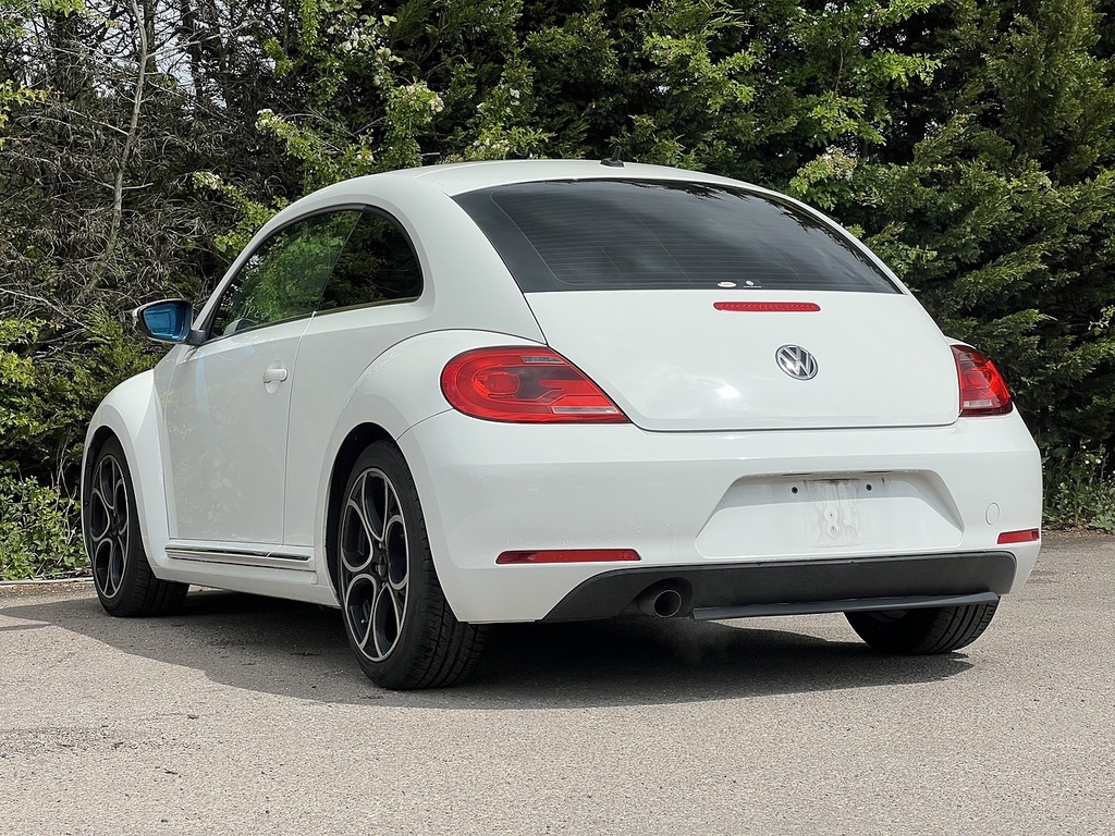 Volkswagen Beetle Design Tsi Dsg   #6