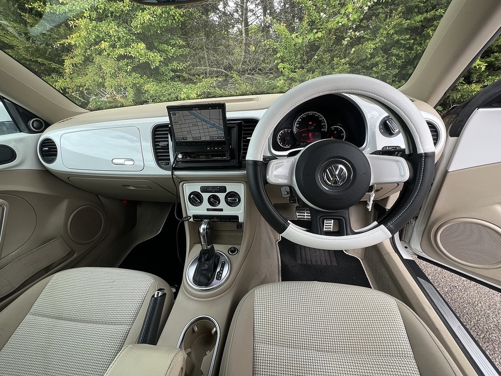 Volkswagen Beetle Design Tsi Dsg   #2