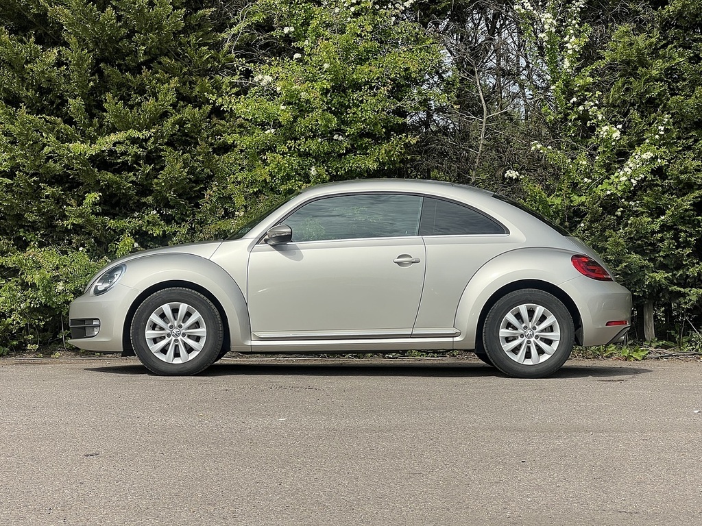 Volkswagen Beetle Design Tsi Dsg #5