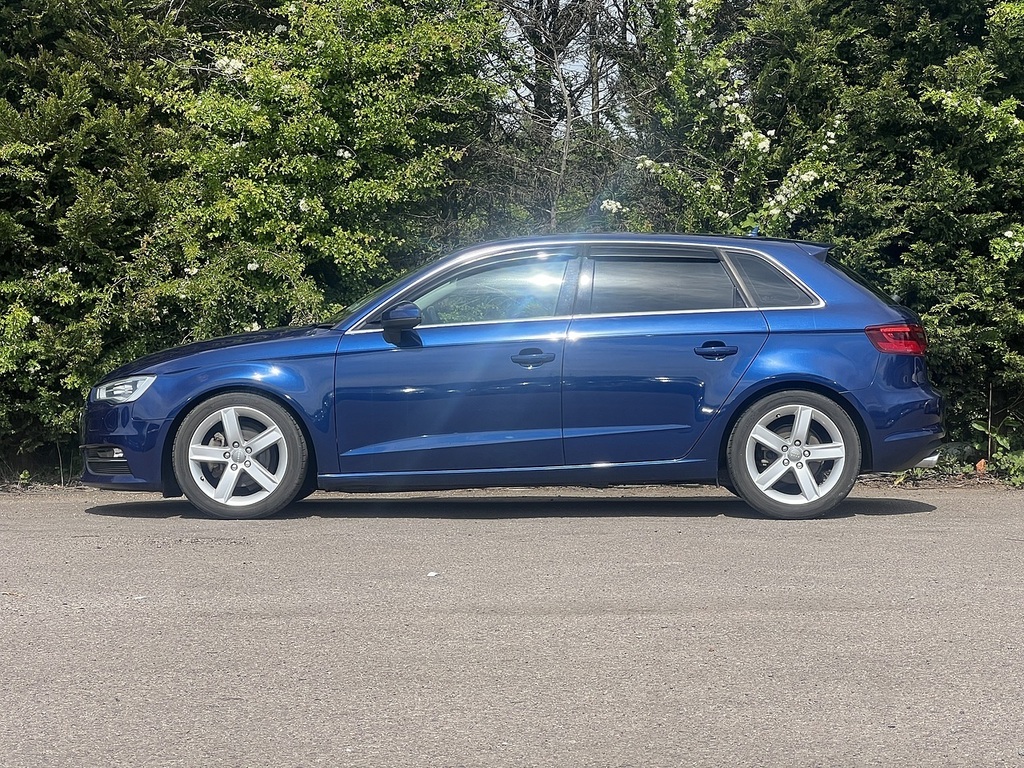Audi A3 Sportback Tfsi Sport   #5