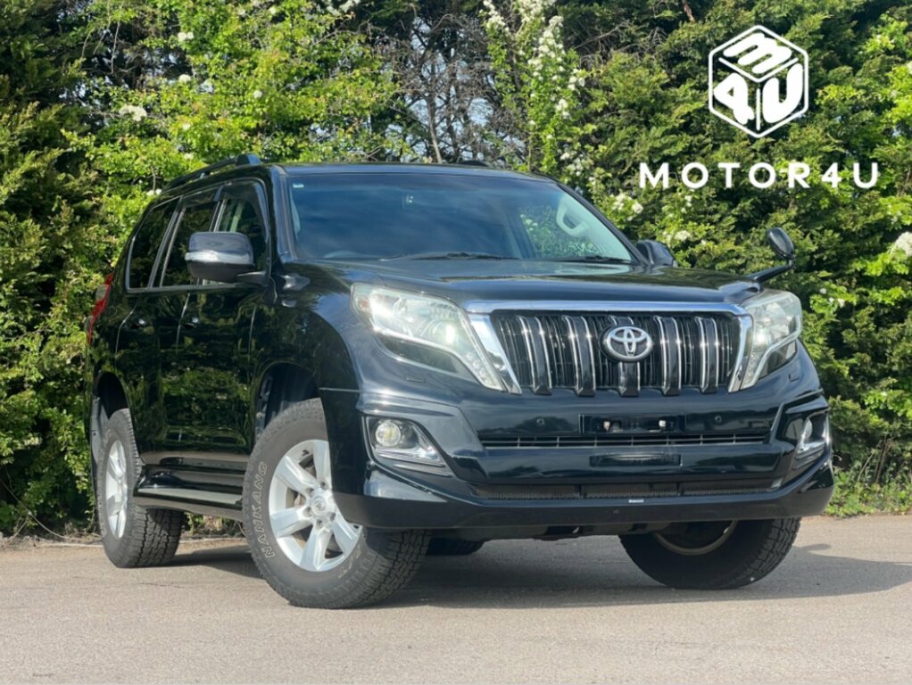 Toyota Land Cruiser Invincible