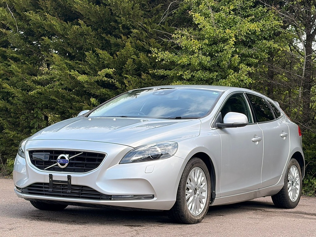 Volvo V40 D4 Se Nav #3