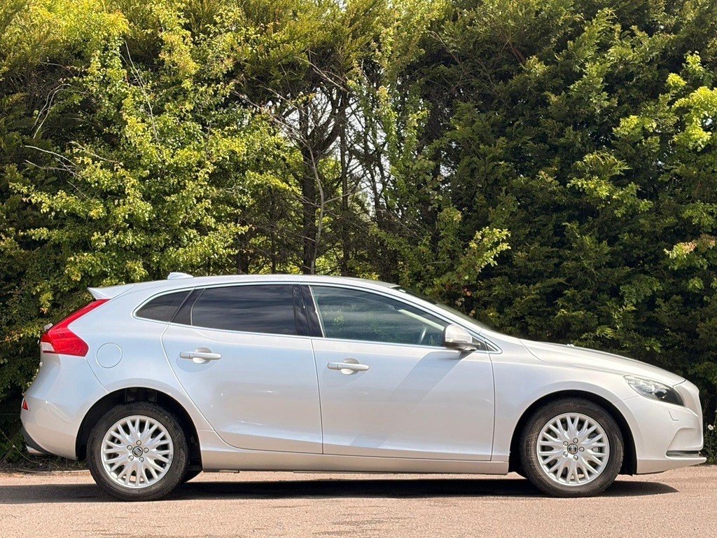 Volvo V40 D4 Se Nav #6