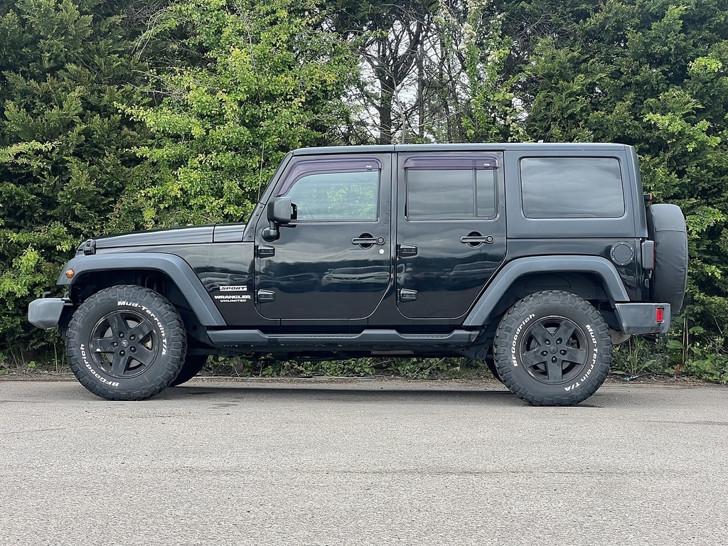 Jeep Wrangler Unlimited Sport  #5