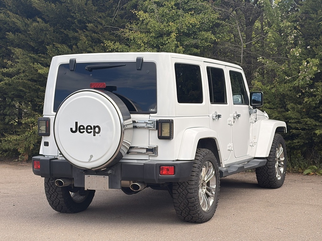 Jeep Wrangler Sahara #5