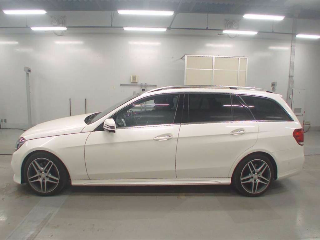 Mercedes-Benz E Class E250 Amg Line Premium #3