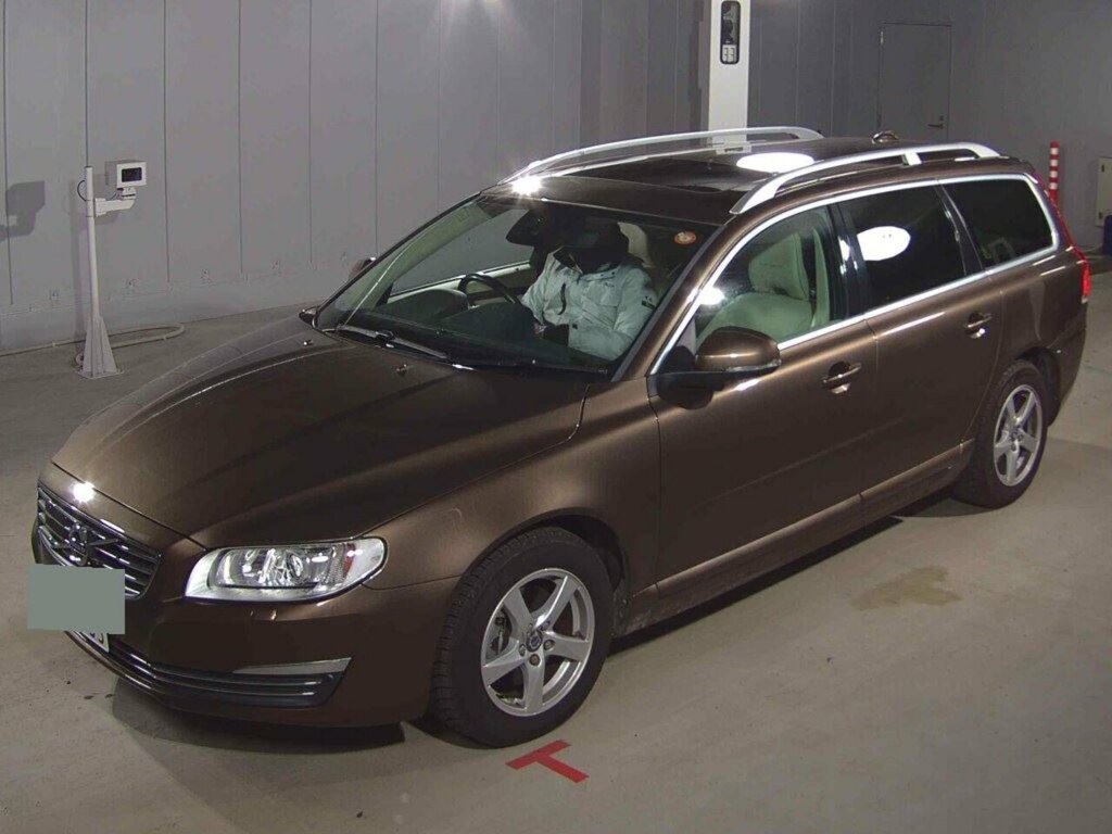 Volvo V70 T5 Se Lux  #2