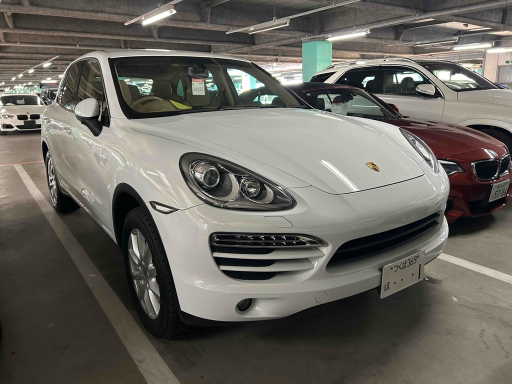 Porsche Cayenne V6 Tiptronic #2