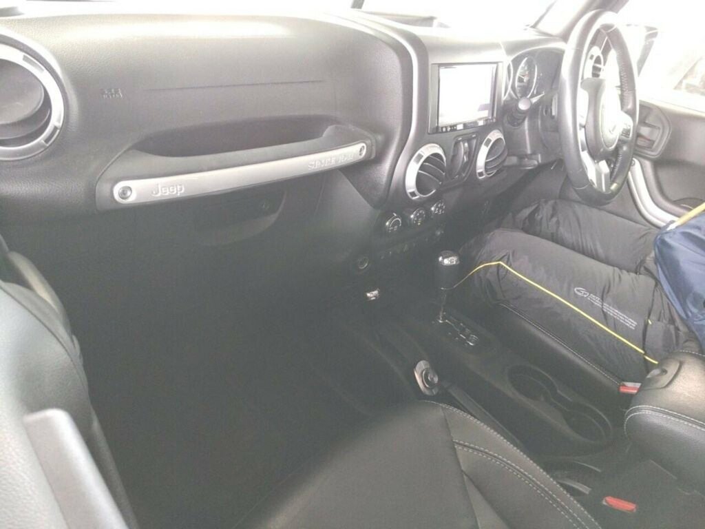 Jeep Wrangler V6 Rubicon #6