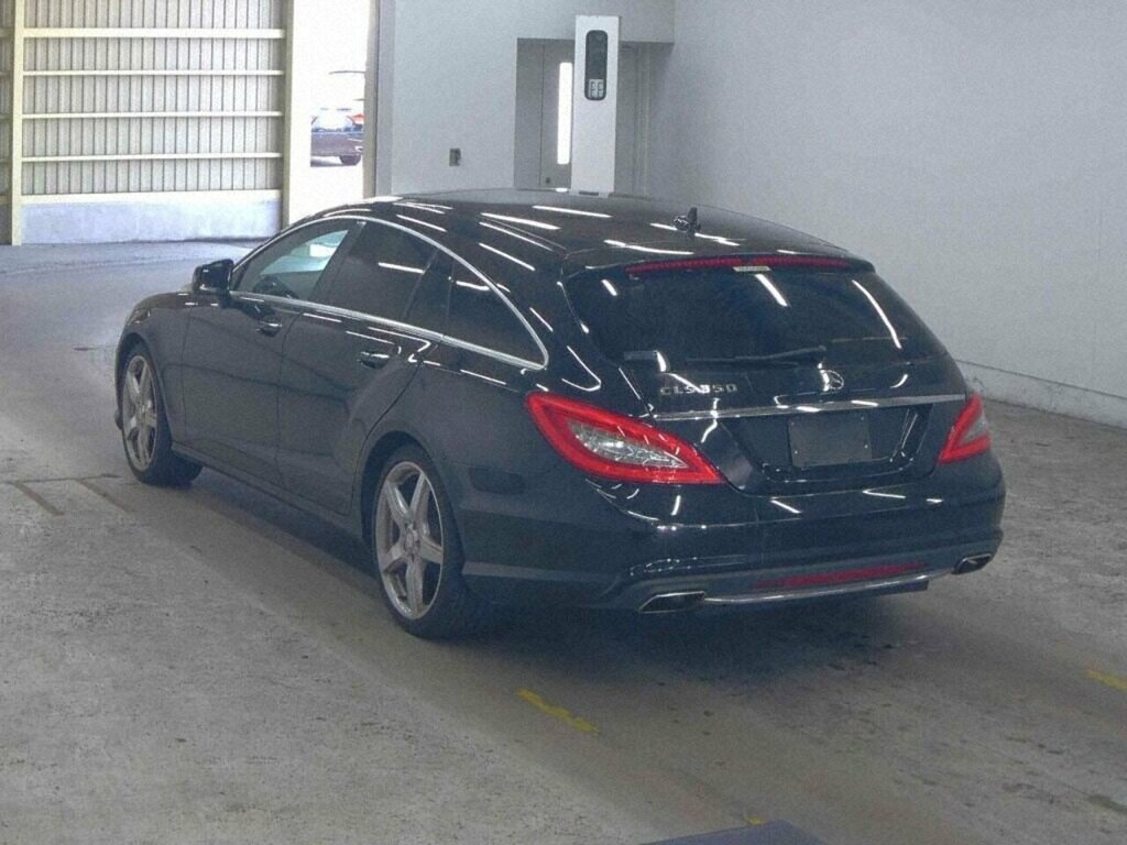Mercedes-Benz CLS Cls350 Blueefficiency Amg Sport #4