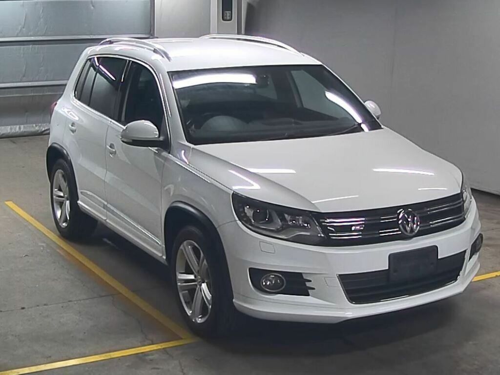 Volkswagen Tiguan R-line Tsi Bluemotion Technology 