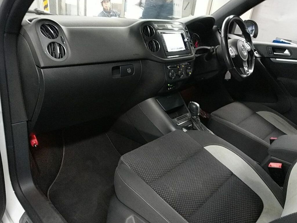 Volkswagen Tiguan R-line Tsi Bluemotion Technology  #6