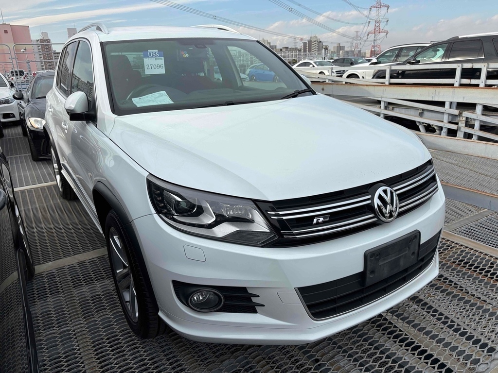 Volkswagen Tiguan R-line Tsi Bluemotion Technology  #2
