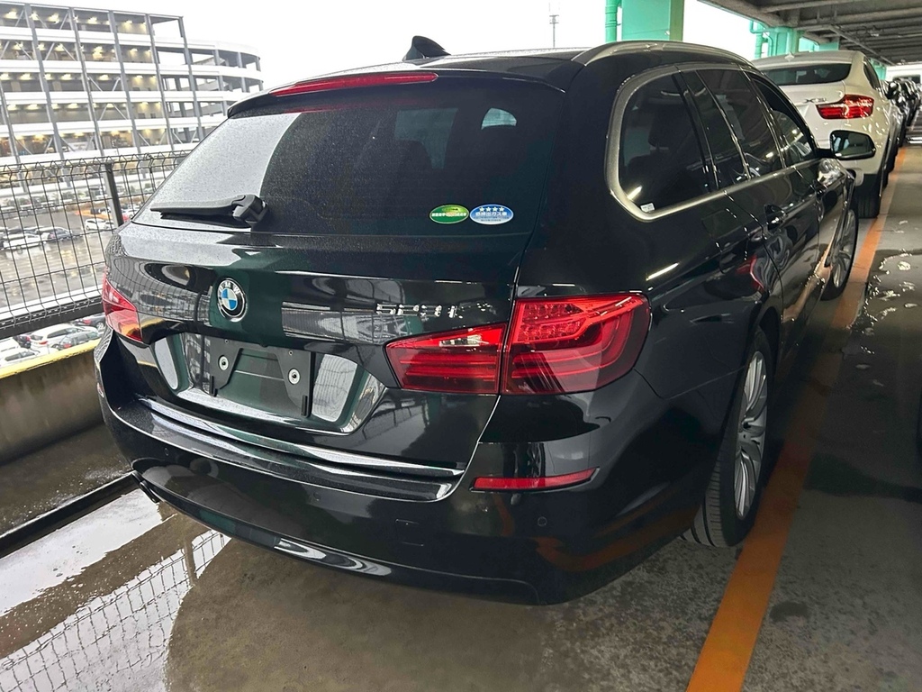 BMW 5 Series 523I Touring  #6