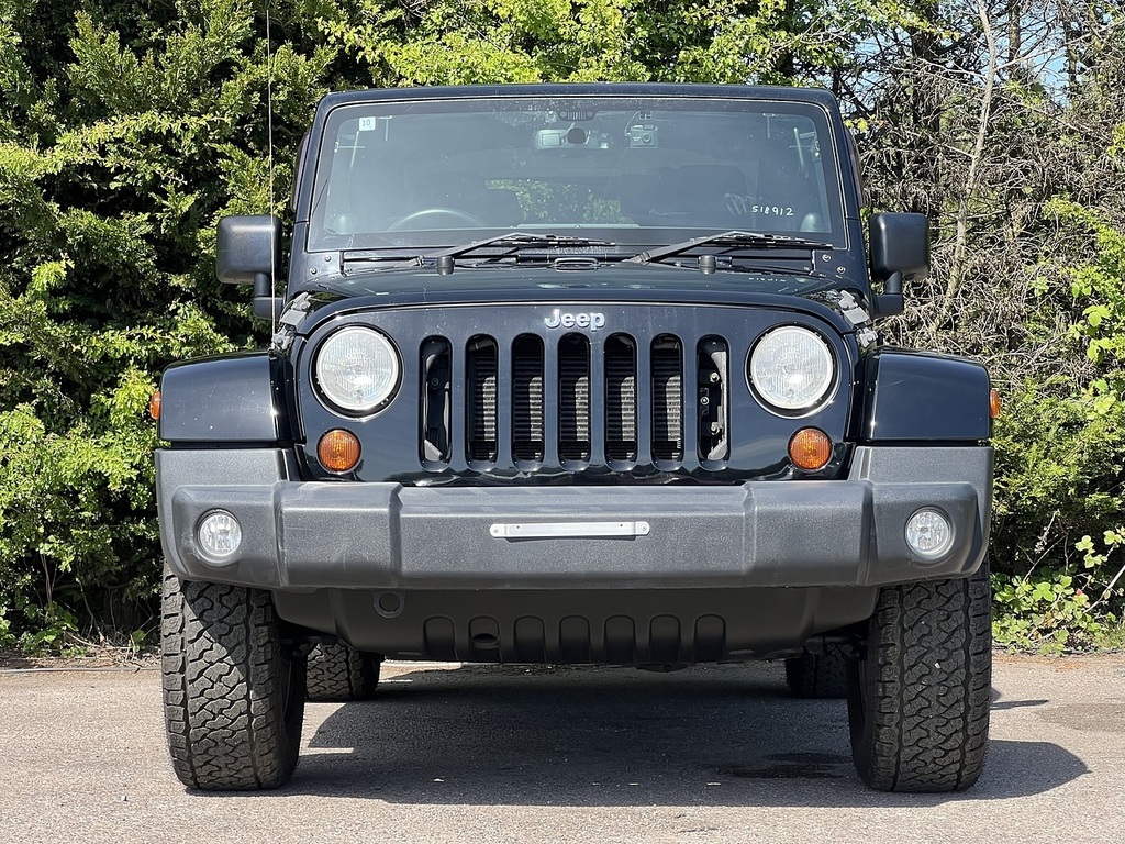 Jeep Wrangler Sahara #4