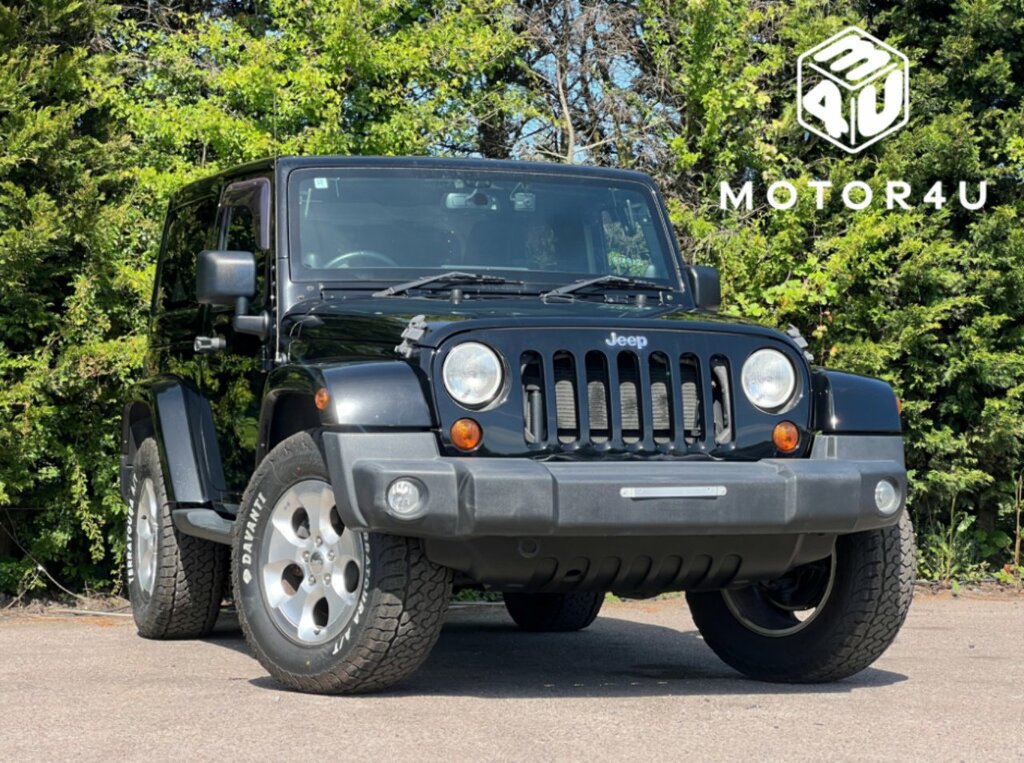 Jeep Wrangler Sahara