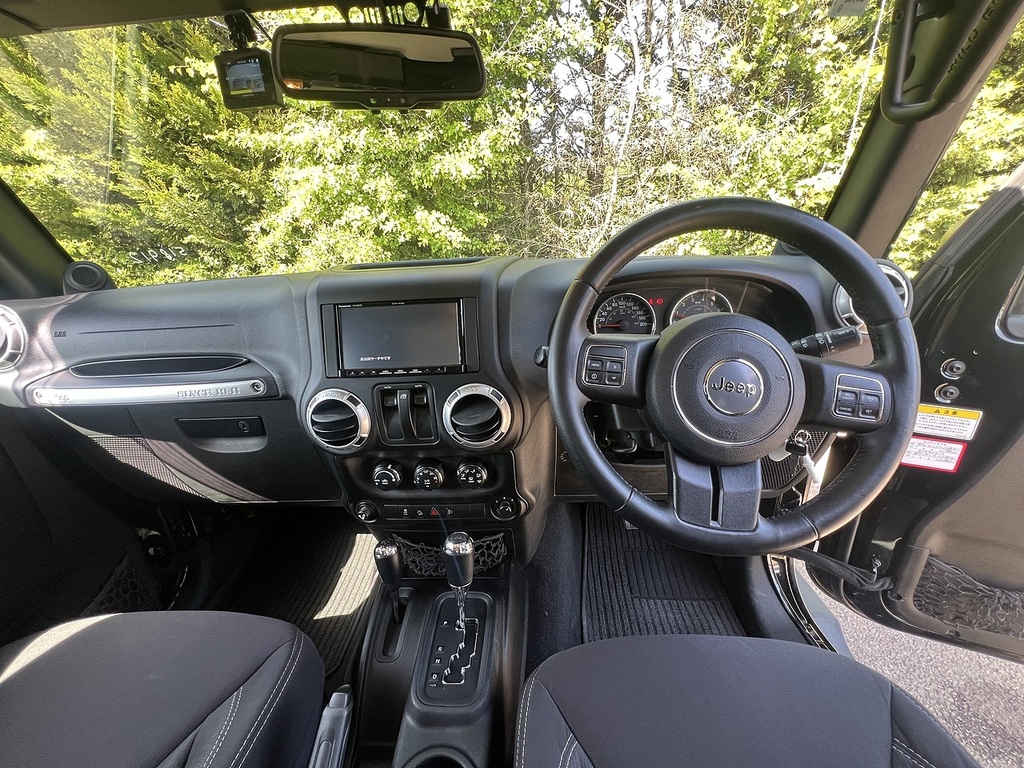 Jeep Wrangler Sahara #2