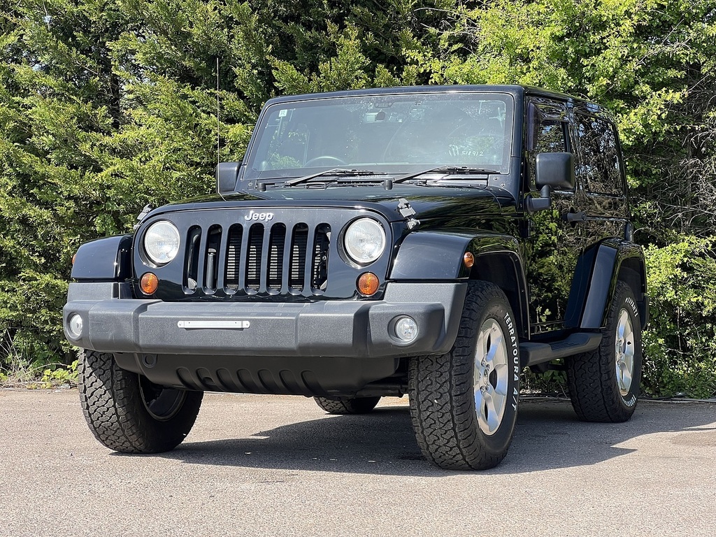 Jeep Wrangler Sahara #3