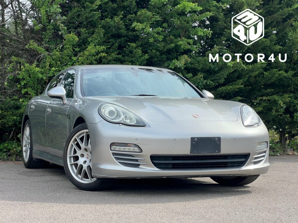 Porsche Panamera Hatchback 4.8 Silver #1