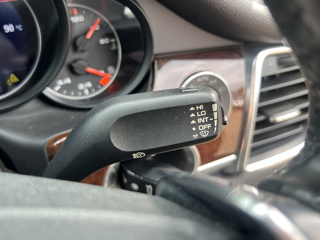 Porsche Panamera Hatchback 4.8 Silver #28