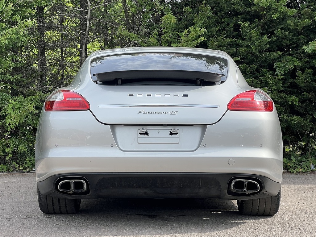 Porsche Panamera Hatchback 4.8 Silver #9