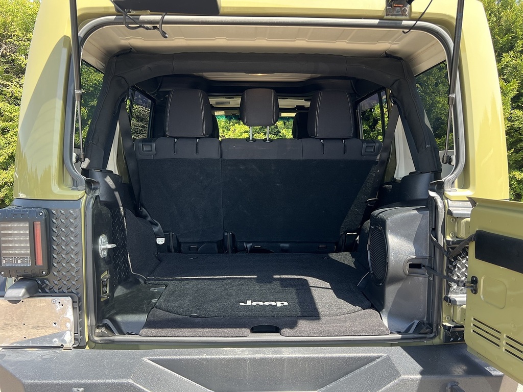 Jeep Wrangler Black #9