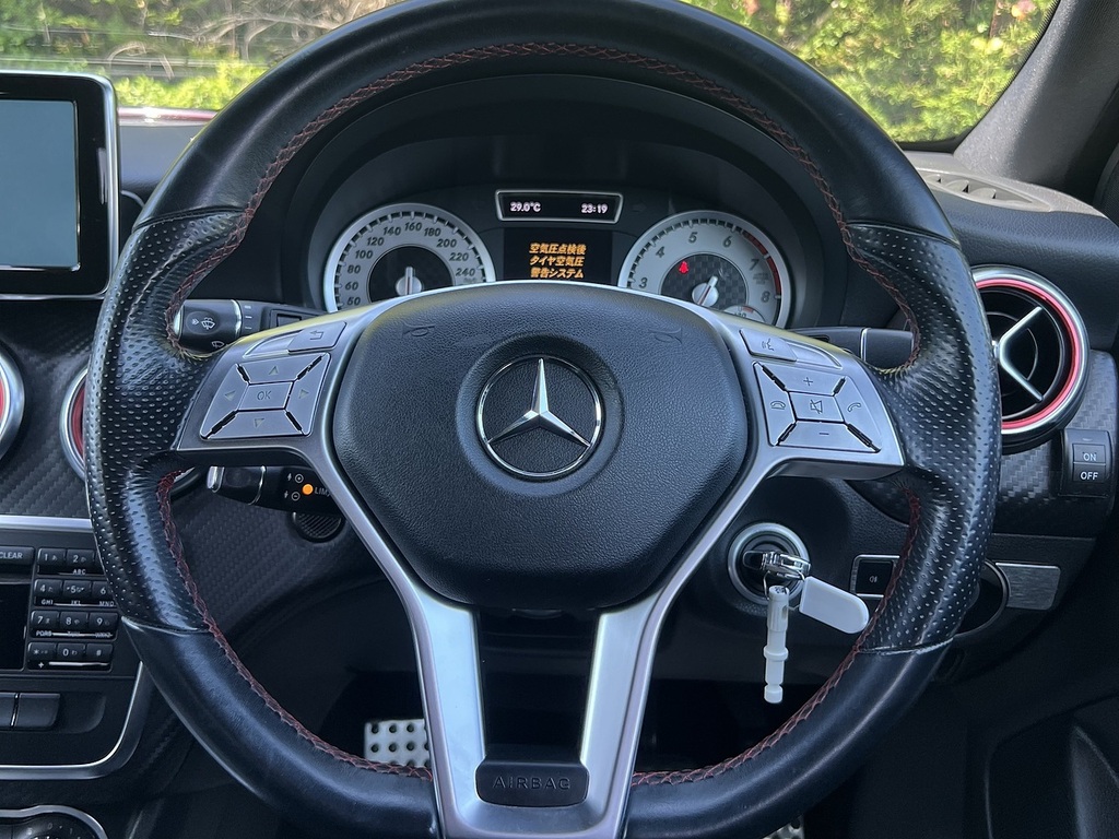 Mercedes-Benz A Class A200 Amg Night Edition #2