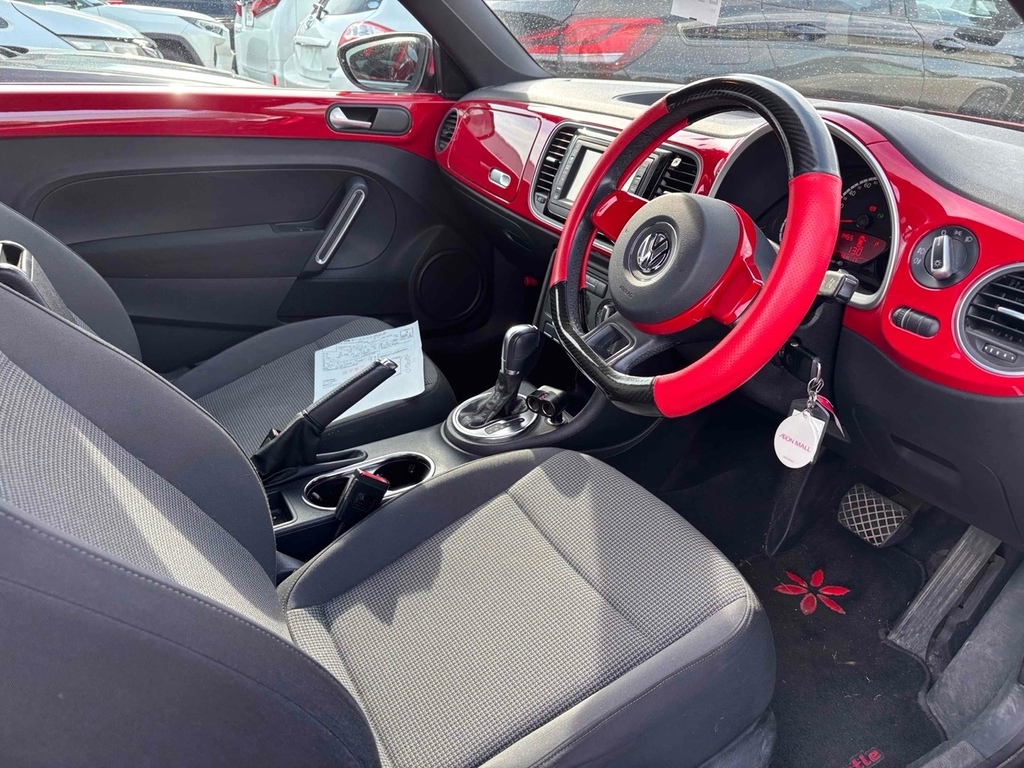Volkswagen Beetle Design Tsi Dsg #6