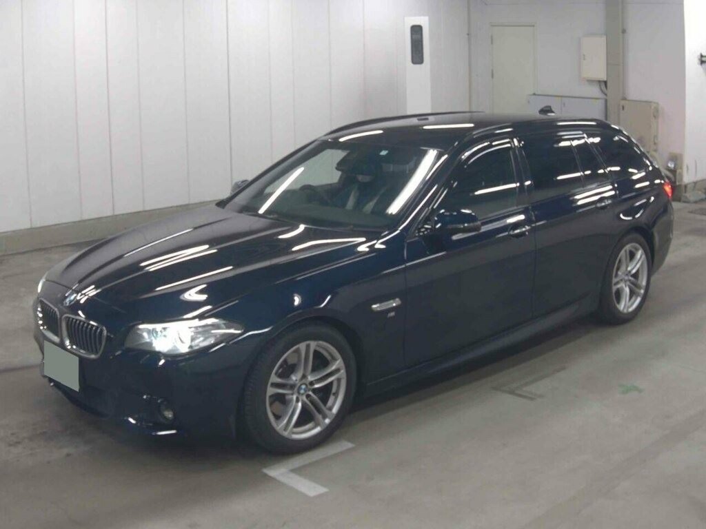 BMW 5 Series 523D M Sport Touring  #3