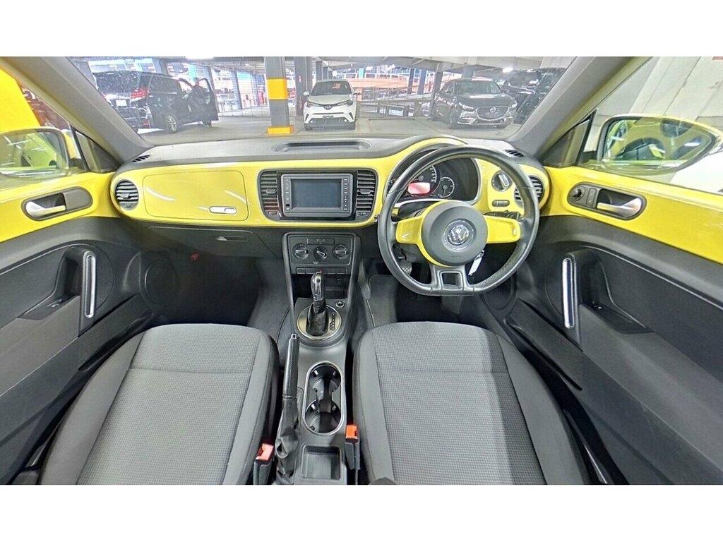 Volkswagen Beetle Design Tsi Dsg #5
