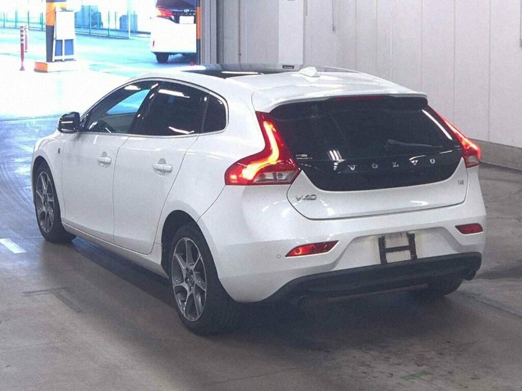 Volvo V40 T4 Se Lux Nav #3
