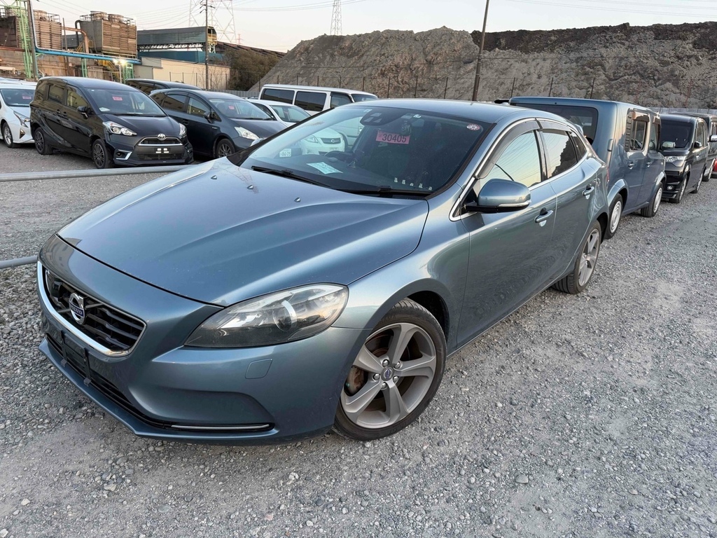 Volvo V40 T4 Se #2