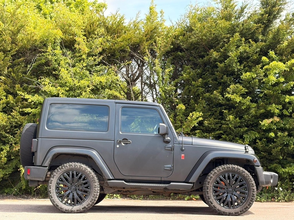Jeep Wrangler Crd Sahara Black #6
