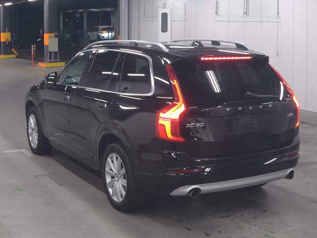 Volvo XC90 T5 Momentum Awd #4