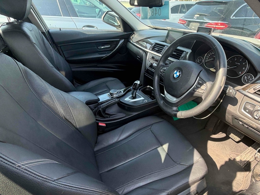 BMW 3 Series 320D Luxury Touring #5
