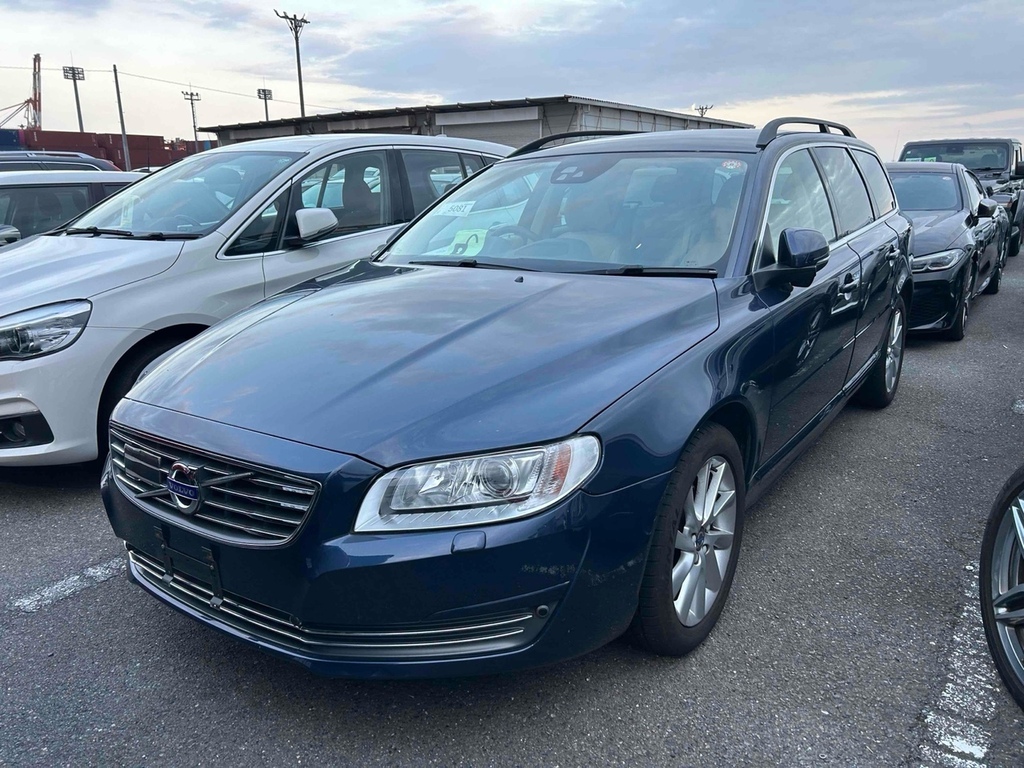 Volvo V70 T4 Se  #2