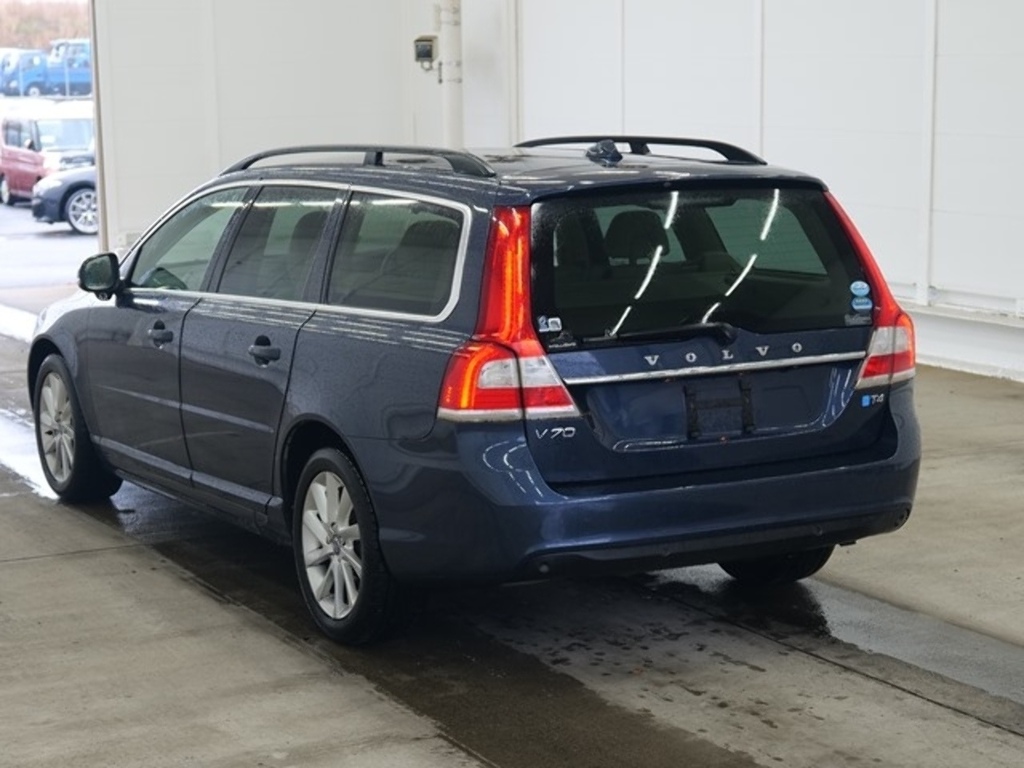Volvo V70 T4 Se  #3