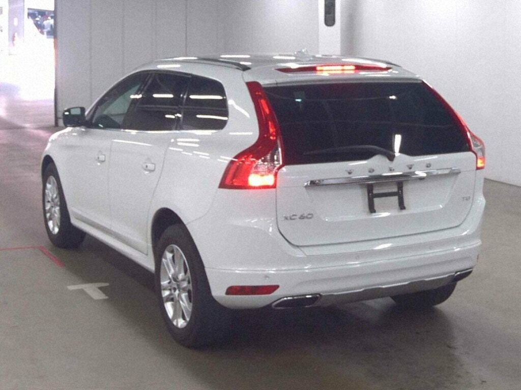 Volvo XC60 T5 Se #4