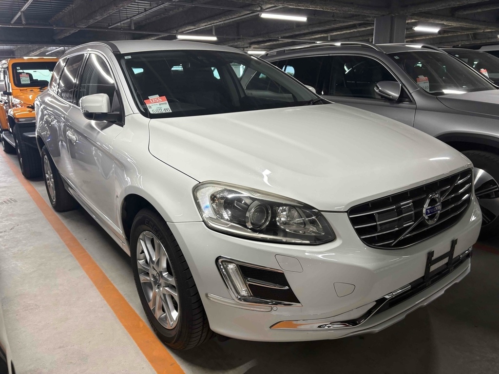 Volvo XC60 T5 Se #2
