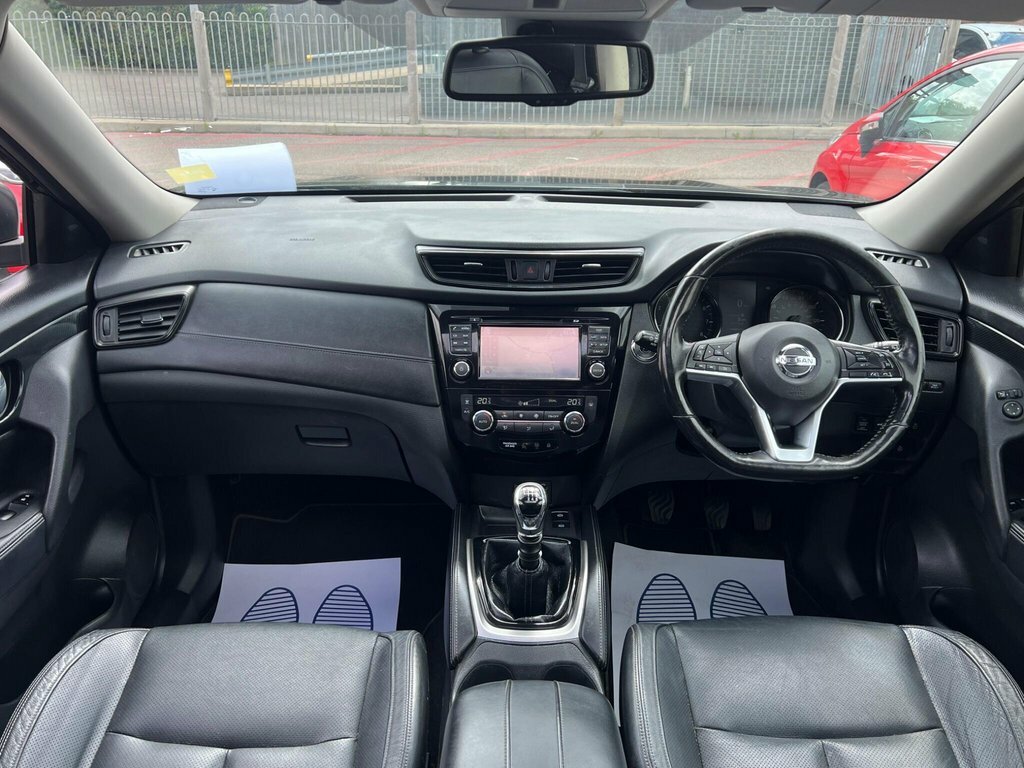 Nissan X-Trail 1.6L Tekna AO67RZH Black #2