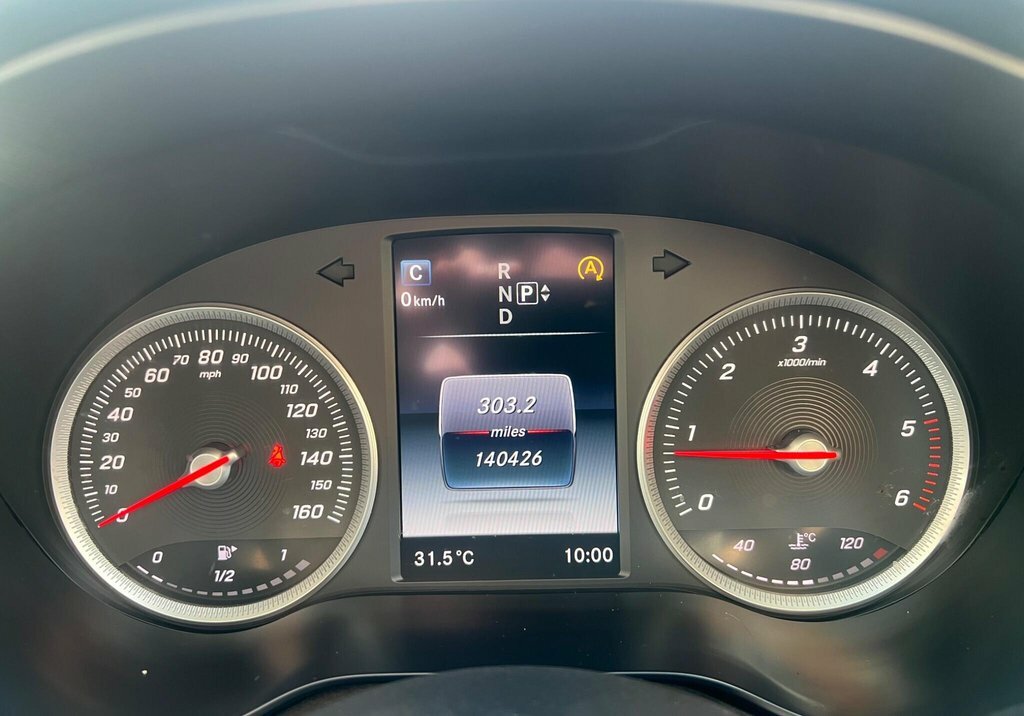 Mercedes-Benz C Class 2.1L Se KN65XGT White #3