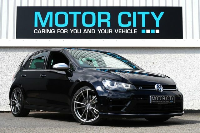Volkswagen Golf 2.0 Tsi Bluemotion Tech R Hatchback Dsg Black