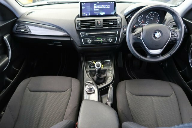 BMW 2 Series Gran Coupe 2.0 218D Se Coupe Euro 6 S S White #2