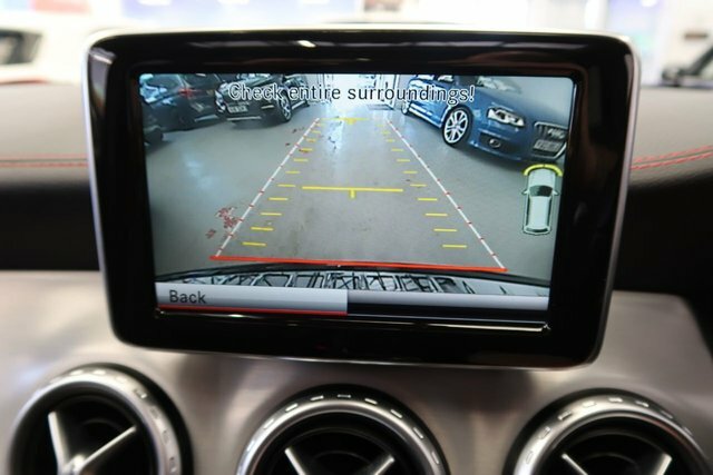 Mercedes-Benz GLA Class 2.1 Gla220 Cdi Amg Line Suv 7G-dct 4Mat RK64KSZ Black #4